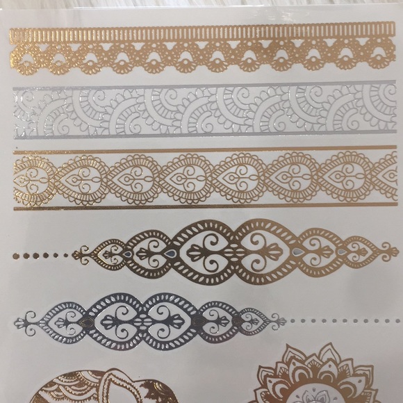 Gold and Silver Flash Tattoos - Picture 4 of 4